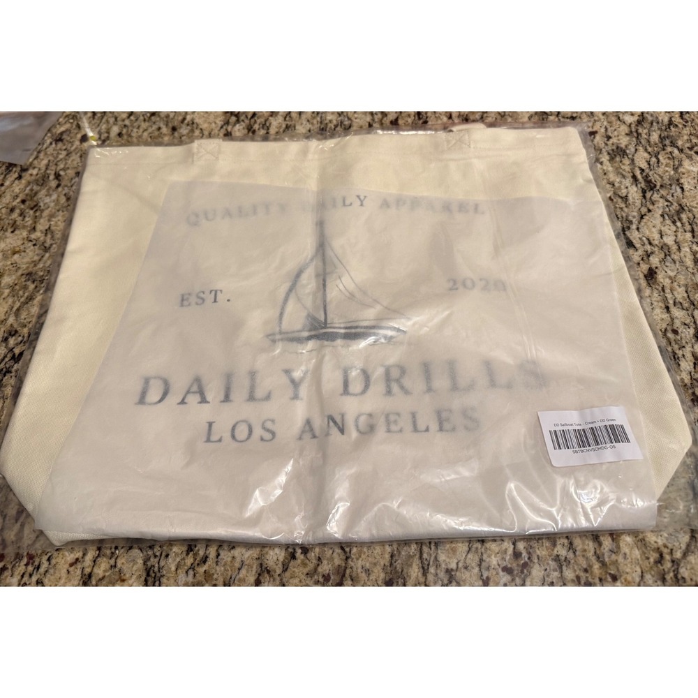 Daily Drills Los Angeles Canvas Sailboat Tote OS NIB NWT